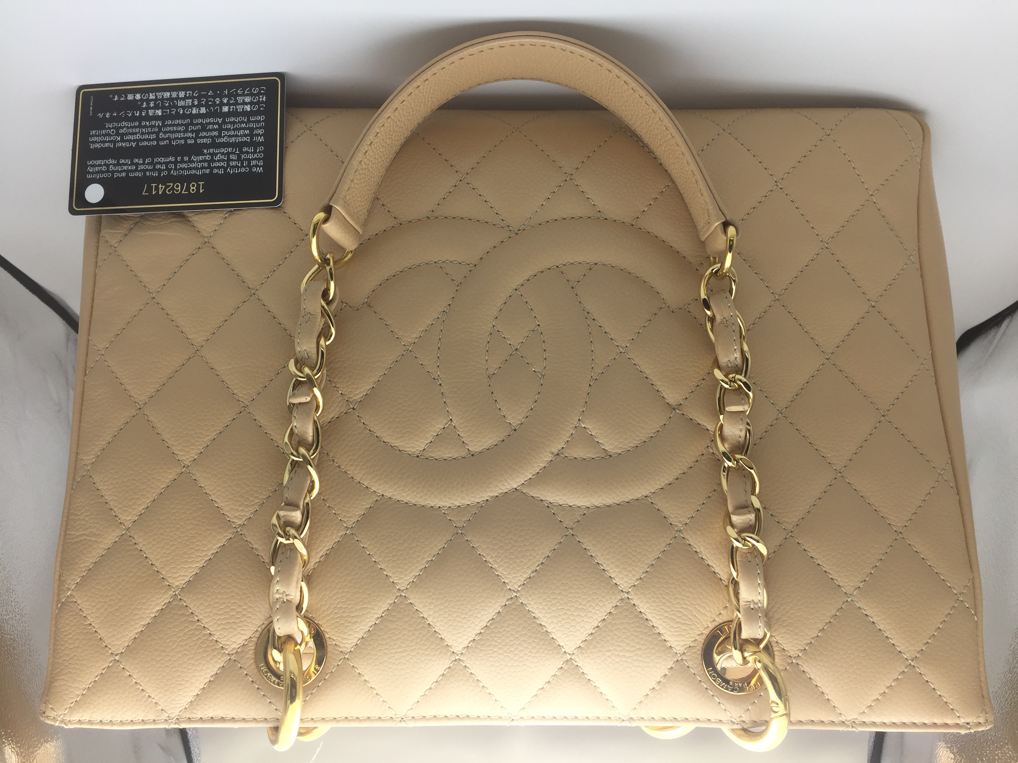 Chanel GST cavair